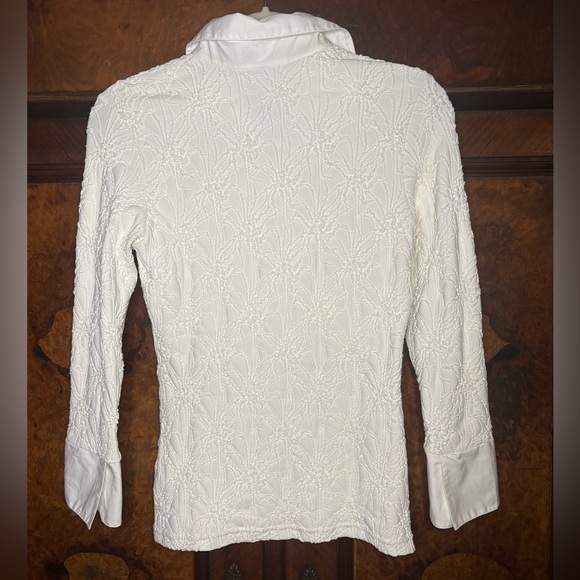 Anne Fontaine- Venise 3/4 Sleeve White Textured Top. Size US 6-8 - Picture 2 of 10